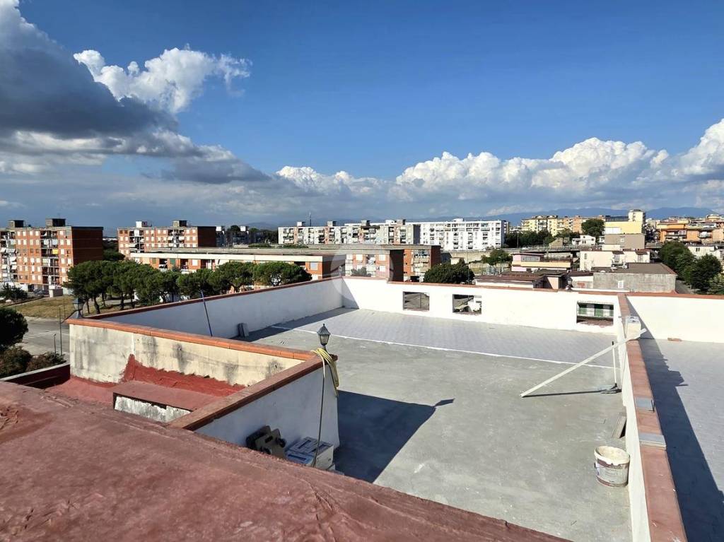 appartamento in vendita a Napoli in zona Ponticelli