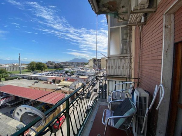 appartamento in vendita a Napoli in zona Secondigliano