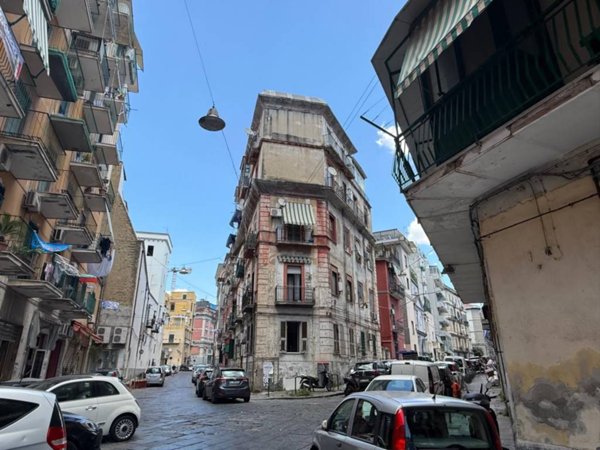 appartamento in vendita a Napoli
