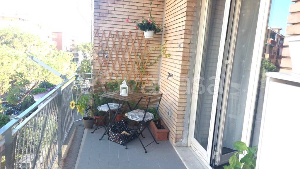 appartamento in vendita a Napoli in zona Capodimonte / Colli Aminei