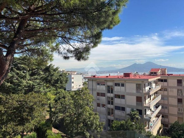 appartamento in vendita a Napoli in zona Posillipo