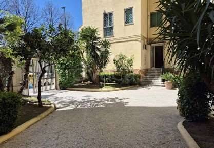 appartamento in vendita a Napoli in zona Vomero