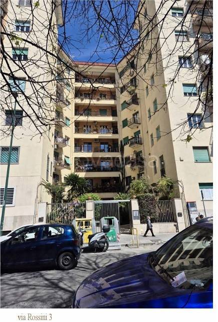 appartamento in vendita a Napoli in zona Vomero