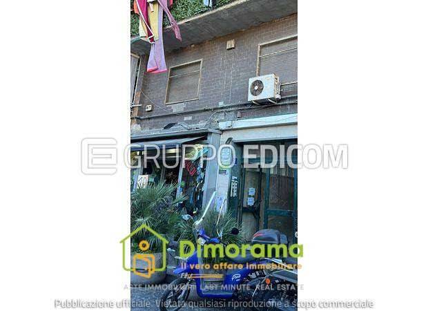 appartamento in vendita a Napoli in zona Mercato