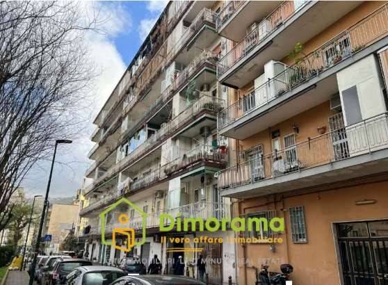 appartamento in vendita a Napoli in zona Pianura