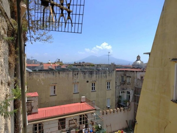 appartamento in vendita a Napoli
