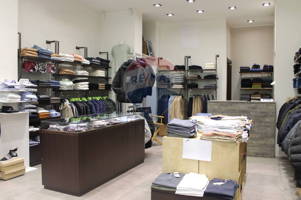 monolocale in vendita a Napoli in zona Soccavo