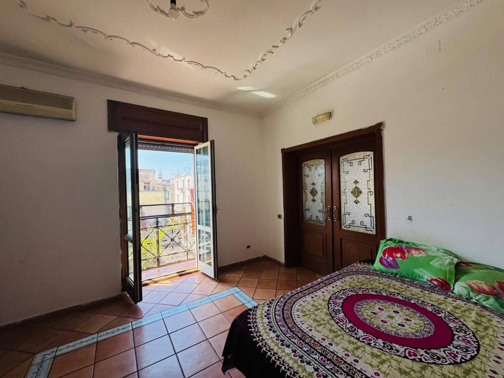 appartamento in vendita a Napoli in zona Pendino / San Giuseppe