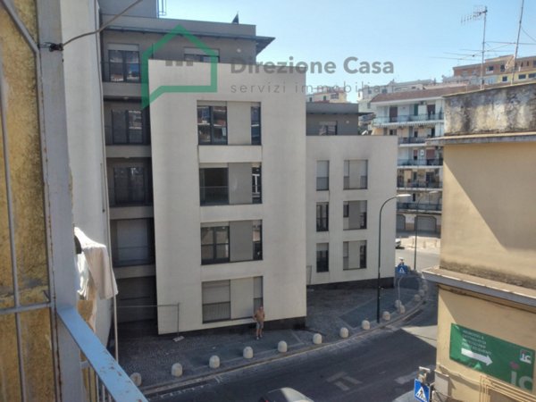 appartamento in vendita a Napoli in zona San Carlo all'Arena
