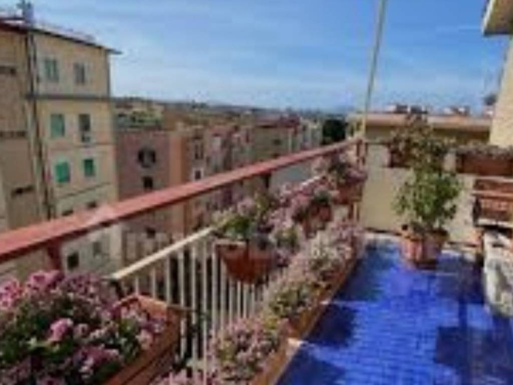 appartamento in vendita a Napoli in zona Vomero