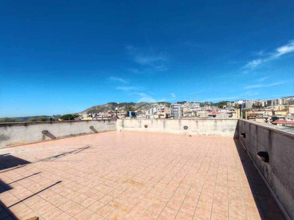 appartamento in vendita a Napoli in zona Arenella
