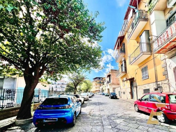 appartamento in vendita a Napoli in zona Piscinola