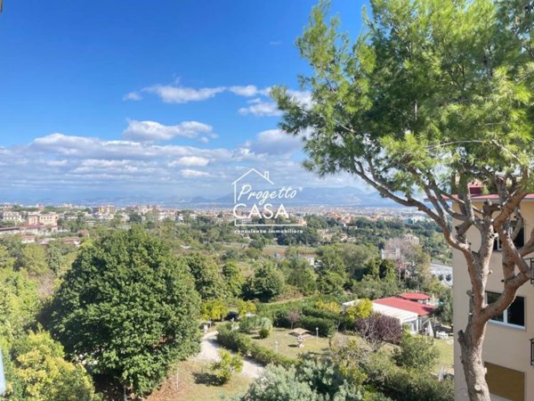 appartamento in vendita a Napoli in zona Camaldoli