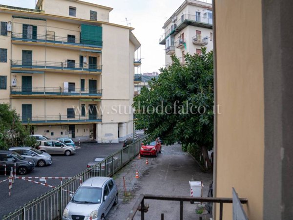appartamento in vendita a Napoli in zona Bagnoli