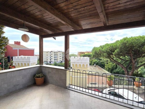 appartamento in vendita a Napoli in zona Posillipo