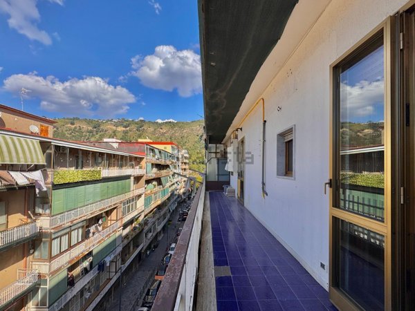 appartamento in vendita a Napoli in zona Pianura