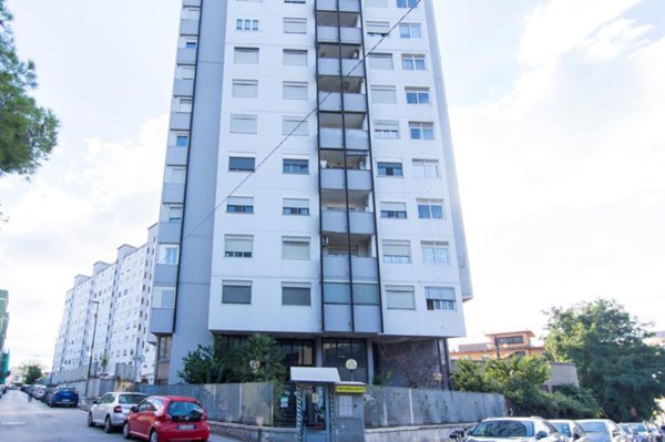 appartamento in vendita a Napoli in zona Poggioreale