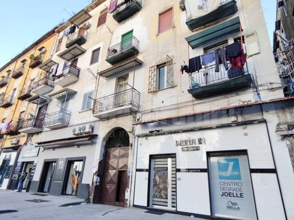 appartamento in vendita a Napoli in zona Secondigliano