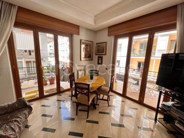 appartamento in vendita a Napoli in zona Fuorigrotta