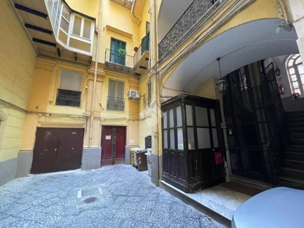 appartamento in vendita a Napoli