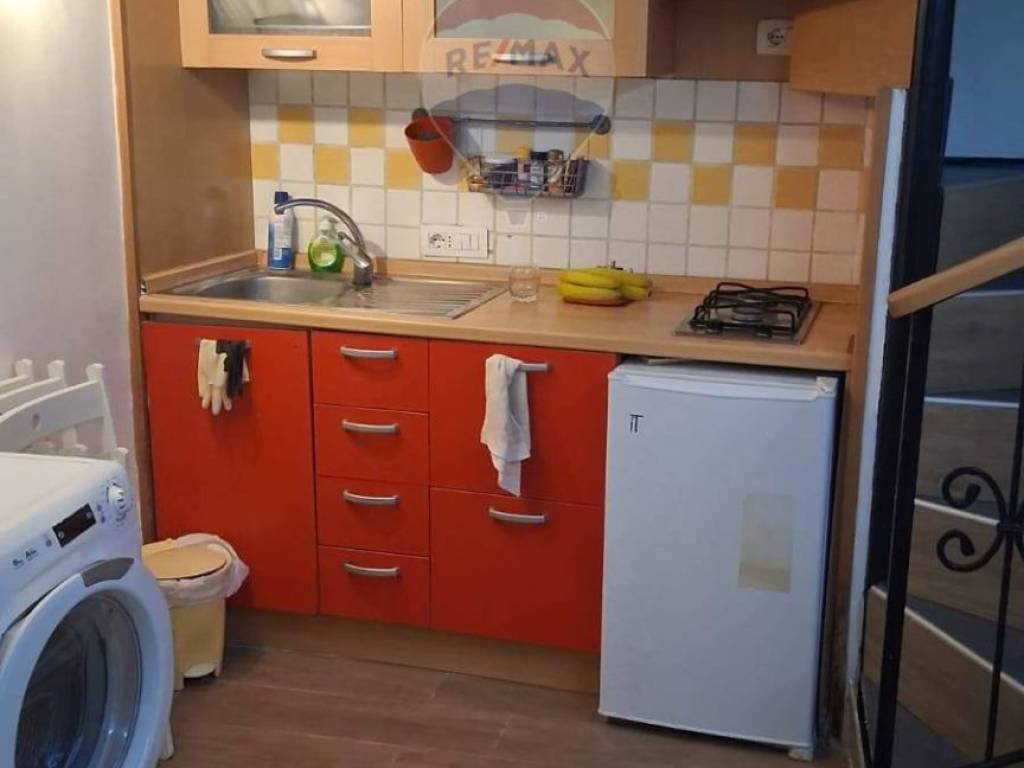 appartamento in vendita a Napoli in zona Avvocata