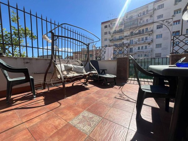 appartamento in vendita a Napoli