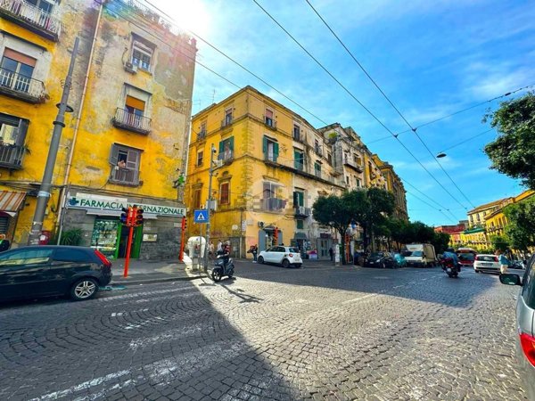 appartamento in vendita a Napoli in zona Stella