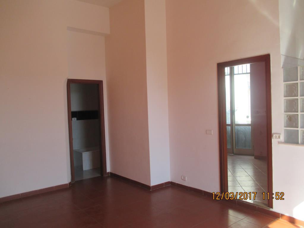 appartamento in vendita a Napoli in zona Miano