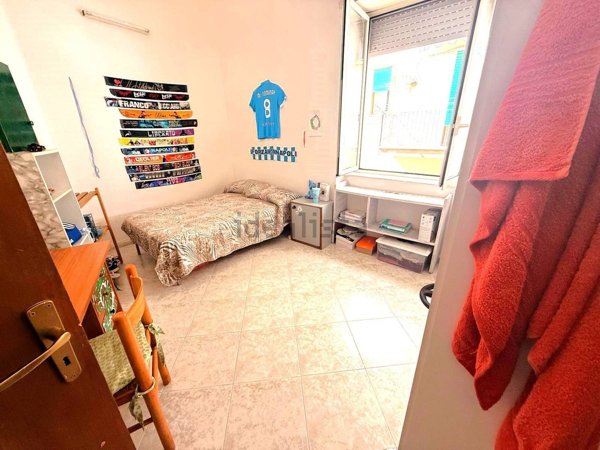 appartamento in vendita a Napoli in zona Pendino / San Giuseppe
