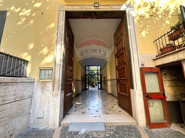 appartamento in vendita a Napoli in zona Vomero