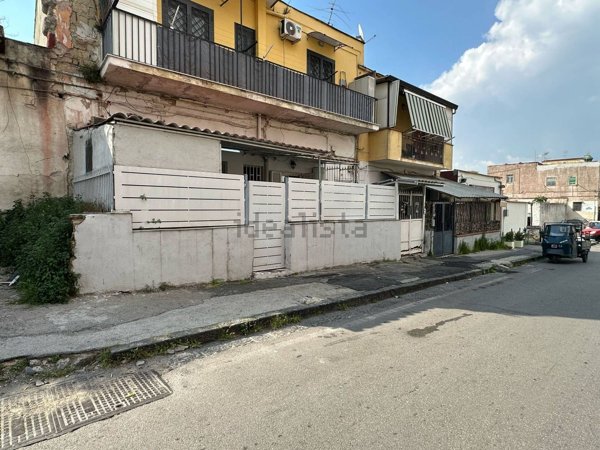 appartamento in vendita a Napoli in zona Ponticelli