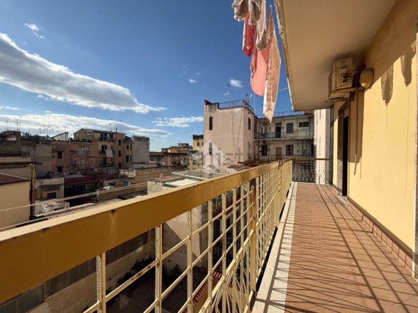 appartamento in vendita a Napoli in zona Secondigliano