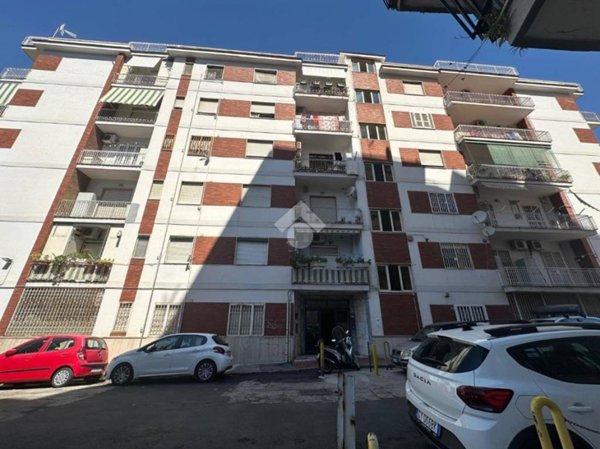 appartamento in vendita a Napoli in zona Fuorigrotta