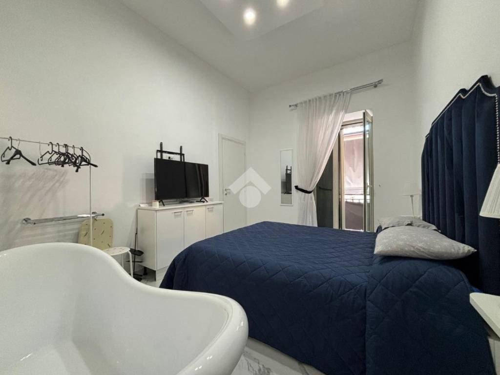 appartamento in vendita a Napoli in zona Pendino / San Giuseppe