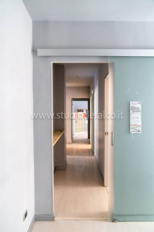 appartamento in vendita a Napoli in zona Arenella