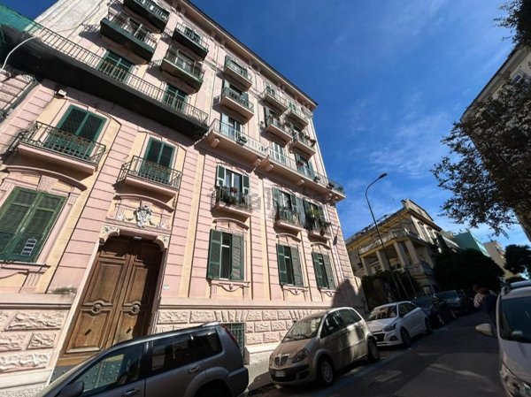 appartamento in vendita a Napoli in zona Vomero