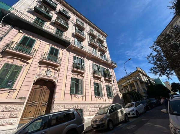 appartamento in vendita a Napoli in zona Vomero