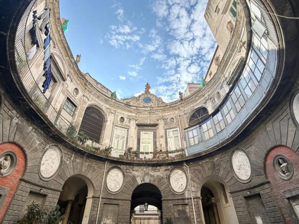 appartamento in vendita a Napoli