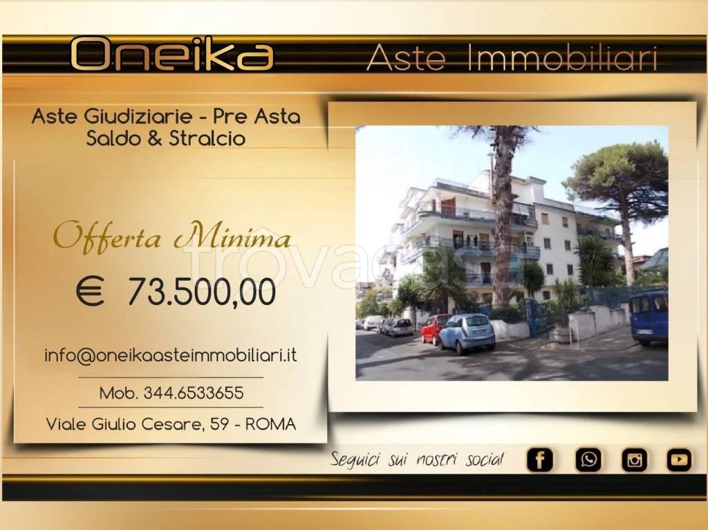 appartamento in vendita a Napoli in zona Barra