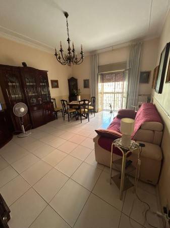 appartamento in vendita a Napoli in zona Soccavo