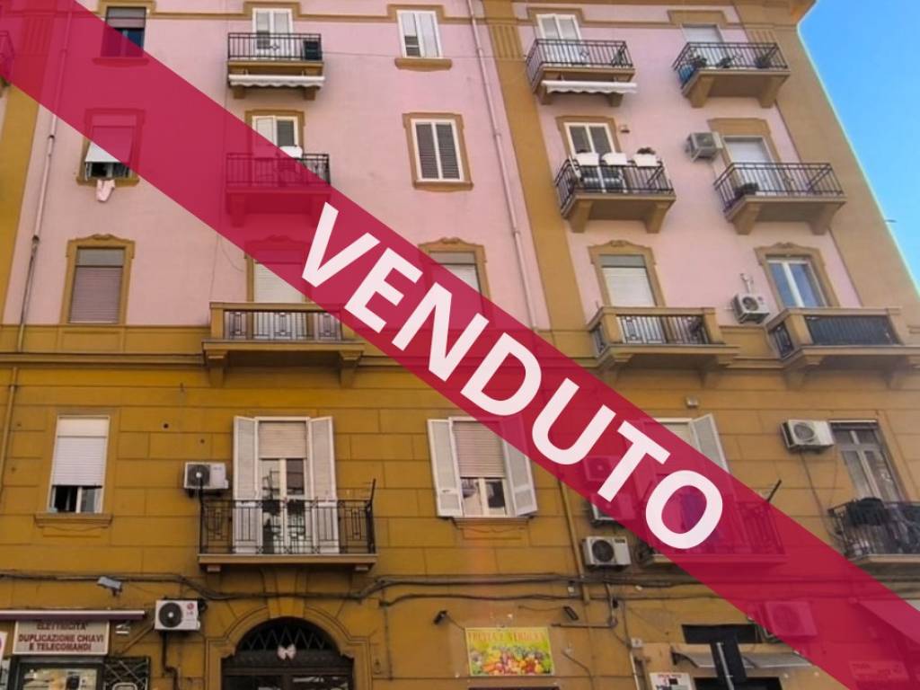 appartamento in vendita a Napoli