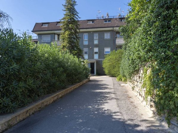 appartamento in vendita a Napoli in zona Vomero