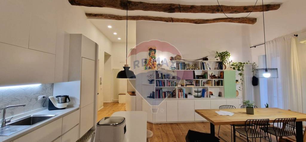 appartamento in vendita a Napoli in zona Vomero