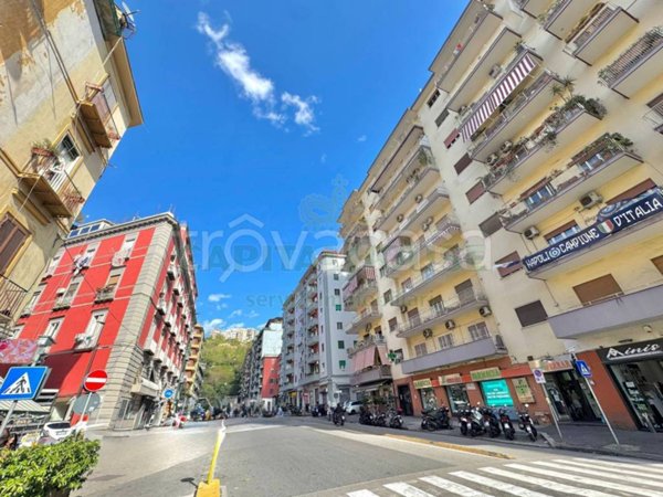 appartamento in vendita a Napoli in zona Fuorigrotta