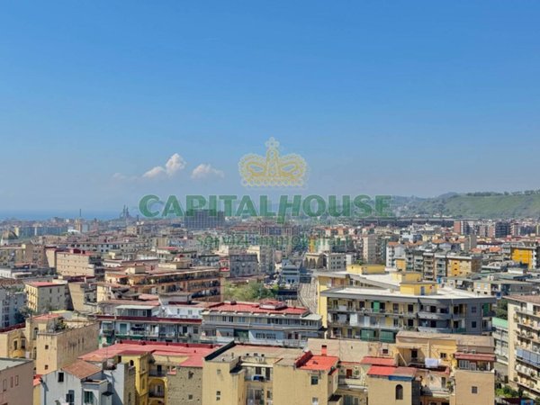 appartamento in vendita a Napoli in zona Fuorigrotta