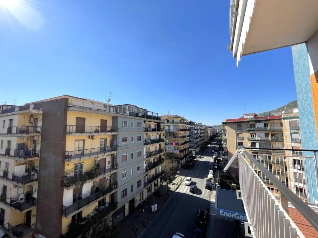 appartamento in vendita a Napoli in zona Soccavo