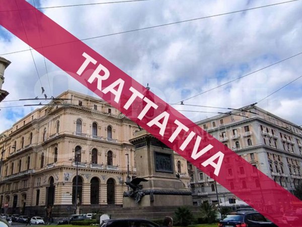 appartamento in vendita a Napoli in zona Pendino / San Giuseppe