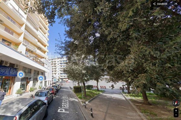 appartamento in vendita a Napoli in zona Fuorigrotta