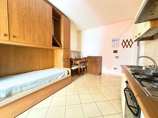 appartamento in vendita a Napoli in zona Stella