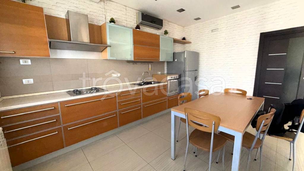 appartamento in vendita a Napoli in zona Fuorigrotta